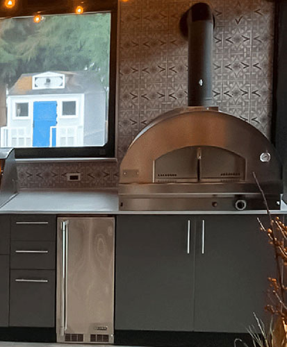 Outdoor Kitchen